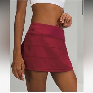 Lululemon Pace Rival Skirt NWOT Size 6 in Mulled Wine.